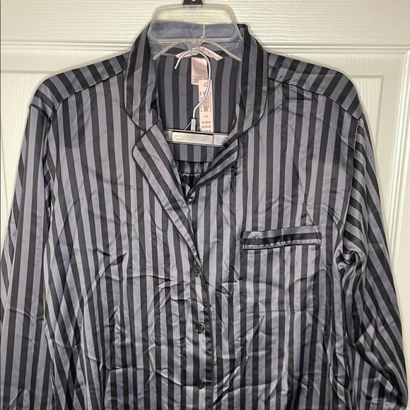 Victoria's Secret Black Striped Pajama Set - Picture 2 of 7